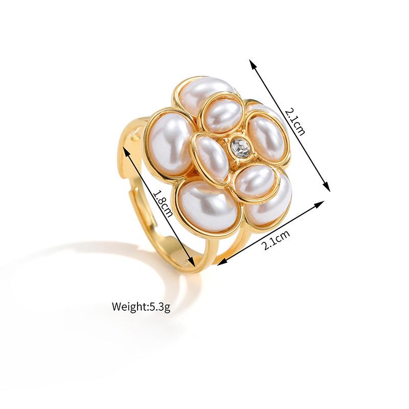 18K Gold Pearl Flower Jewelry Set - French Design Luxury Ornaments