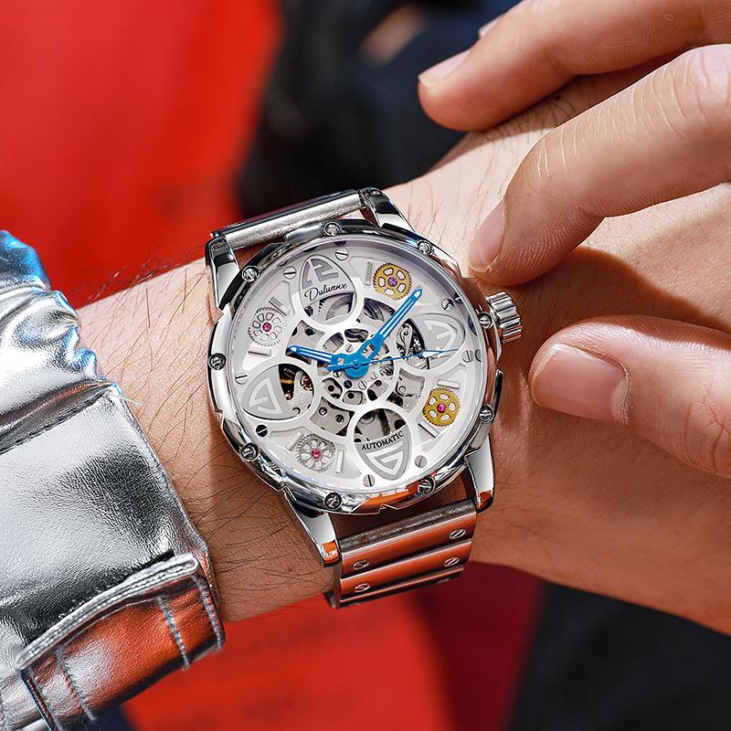 Herren-Automatik-Armbanduhr aus Legierung mit Edelstahlarmband, 30M Wasserdichtigkeit, Leuchtzeiger und Zifferblatt, für Freizeit, Business und Sport