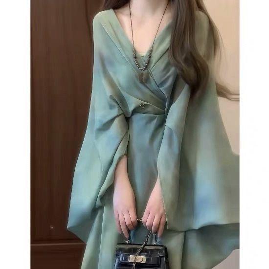

Zen-Inspired Green Tie-Dye V-Neck Dress - Unique, Elegant, and Serene Loose-Fit Long Dress S