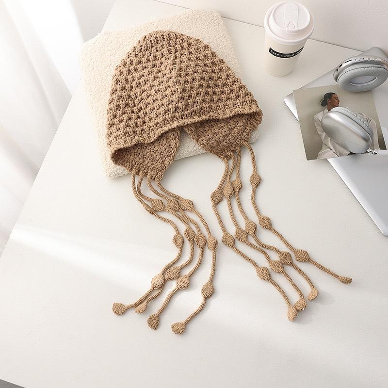 Western Sichuan Atmosphere Wearing Travel Hat High-end Sense Film Wool Hat Women's Red Xinjiang Grassland Knitted Cold Hat