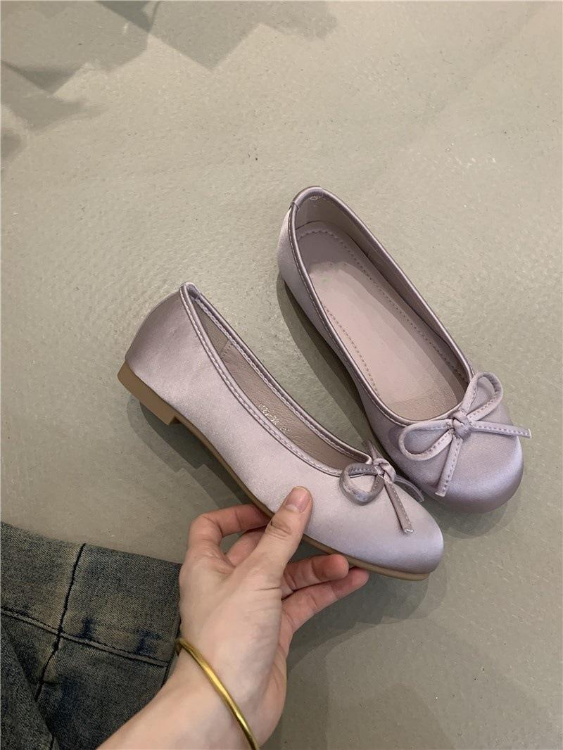 

Круглые синие балетки 2025 весна французский легкий вечерний ветер атласные удобные туфли на плоской подошве с одной педалью бабушкины туфли 40