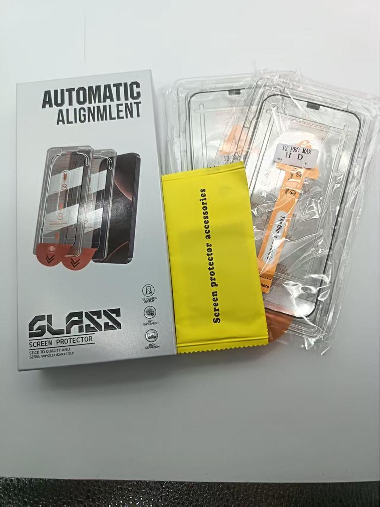 Apple 17 Pro/ProMax HD Privacy Screen Protector with Dust-Free Application Tool