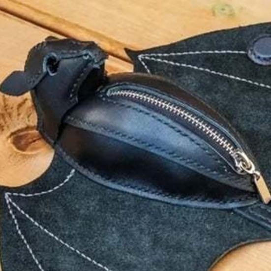 Leather Wallet 3D Bat Shape Gothic Style with Foldable Wings Wallet Compact Coin Holder