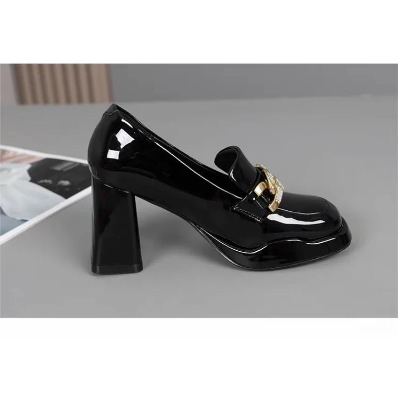 Women Patent Leather Shoes Thick Heels Mary Jane Shoes Square Toe Ladies Elegant Dress Single Metal Buckle High Heels
