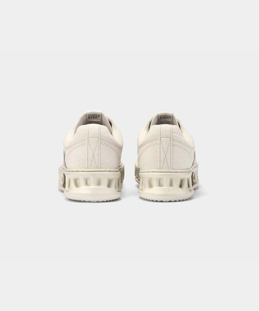 78Under M-6 Graphic Low TopOff White