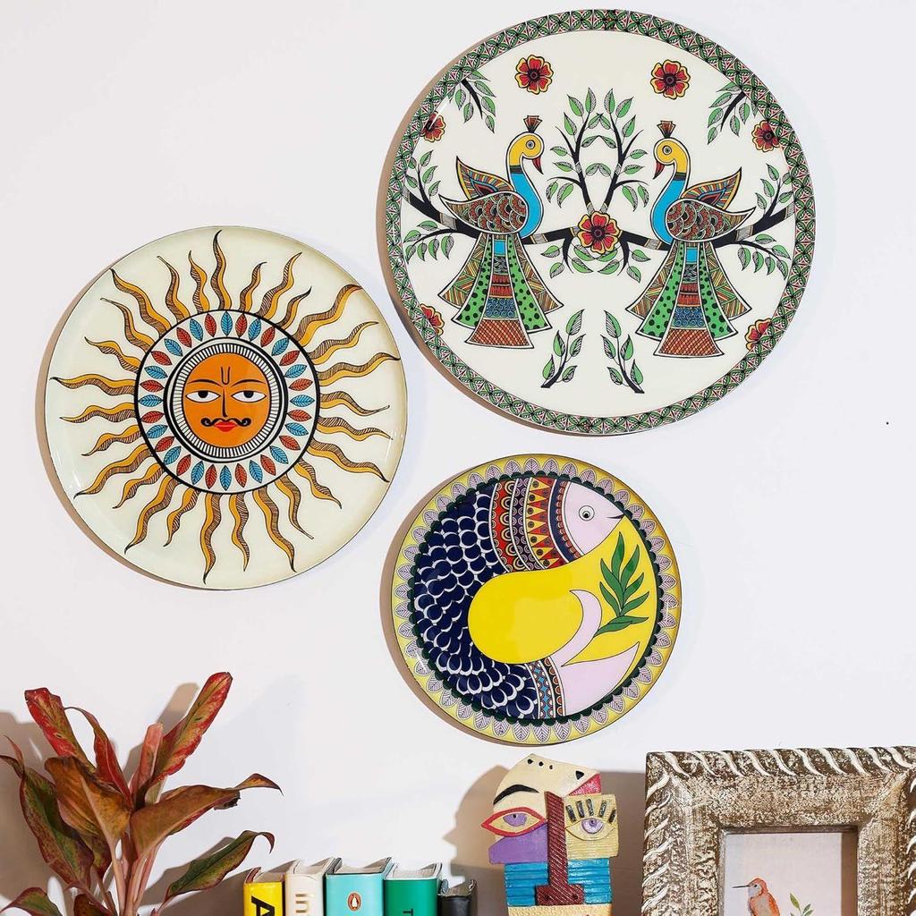 Metal Decorative Wall Plates |  Madhubani Art Design | Living Room Wall Decoration | Décor Items | Gift Items (Multicolour) (Set of 3)