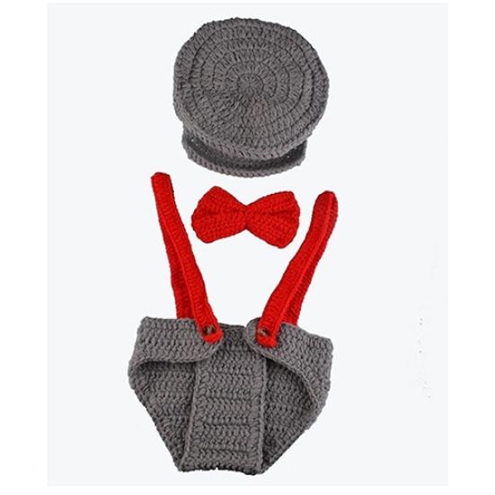 Căciulă Tricotată pentru Fetiță Nou-Născută + Papion Drăguț pentru Băiețel + Salopetă Fotografie