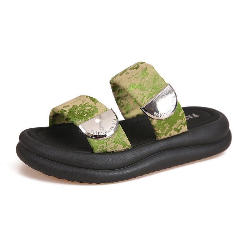 

2025 summer new casual outer wear round head open-toed beach shoes women s platform printing Korean version of one-word cool slippers 40 зелений