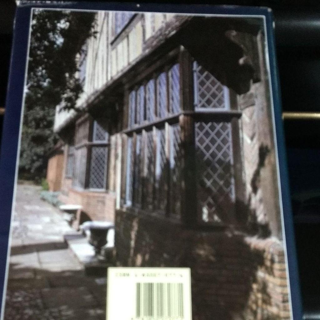 [USED] A History of the English House