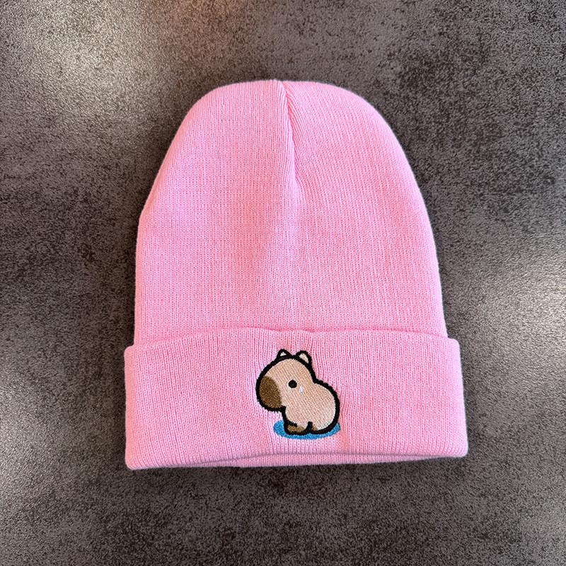 Fashion Knitted Hat With Capybara Embroidery Design Suitable For Daily Use