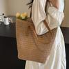 A Large-capacity Tote Bag with A Beach Vacation Style and A Casual Single-shoulder Women's Bag
