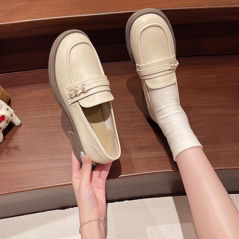2024 Autumn New Style Skirt Soft Surface Gentle Wind Shallow Mouth Small Leather Shoes French Thick Bottom Le Fu Shoes