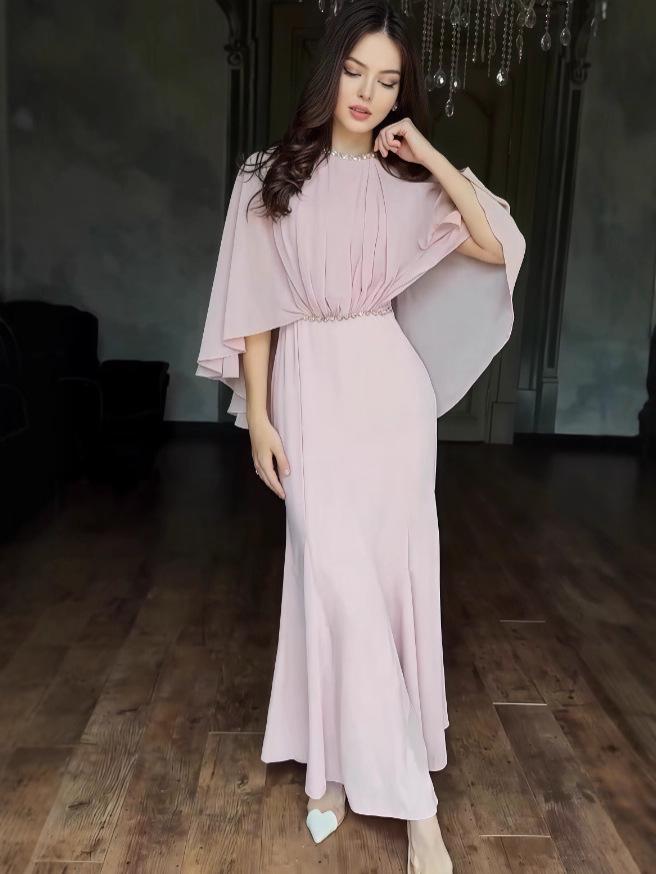 Autumn 2025 European & American Elegant Waist-Hugging Evening Dress