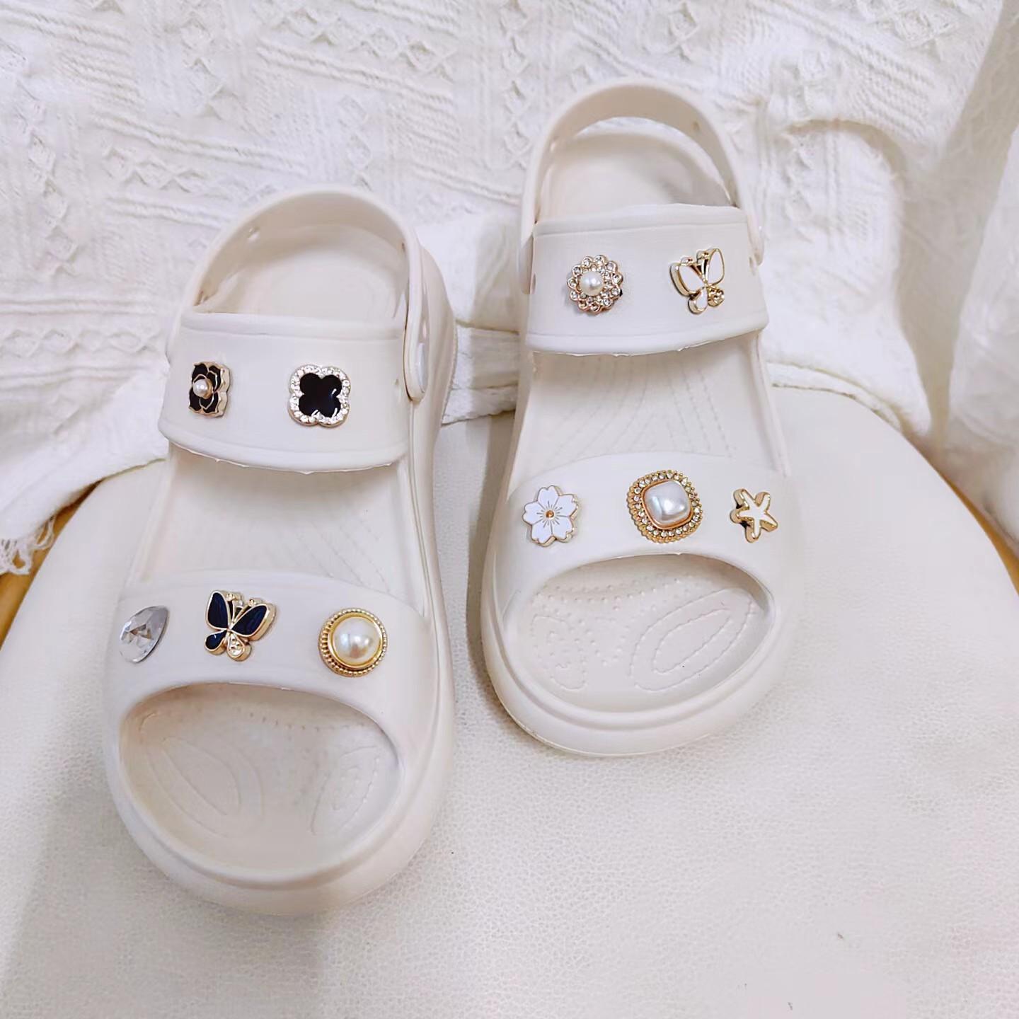 

Новая стразовая бабочка жемчужная пряжка DIY декоративные женские туфли шлепанцы дырочные туфли сандалии 38/39