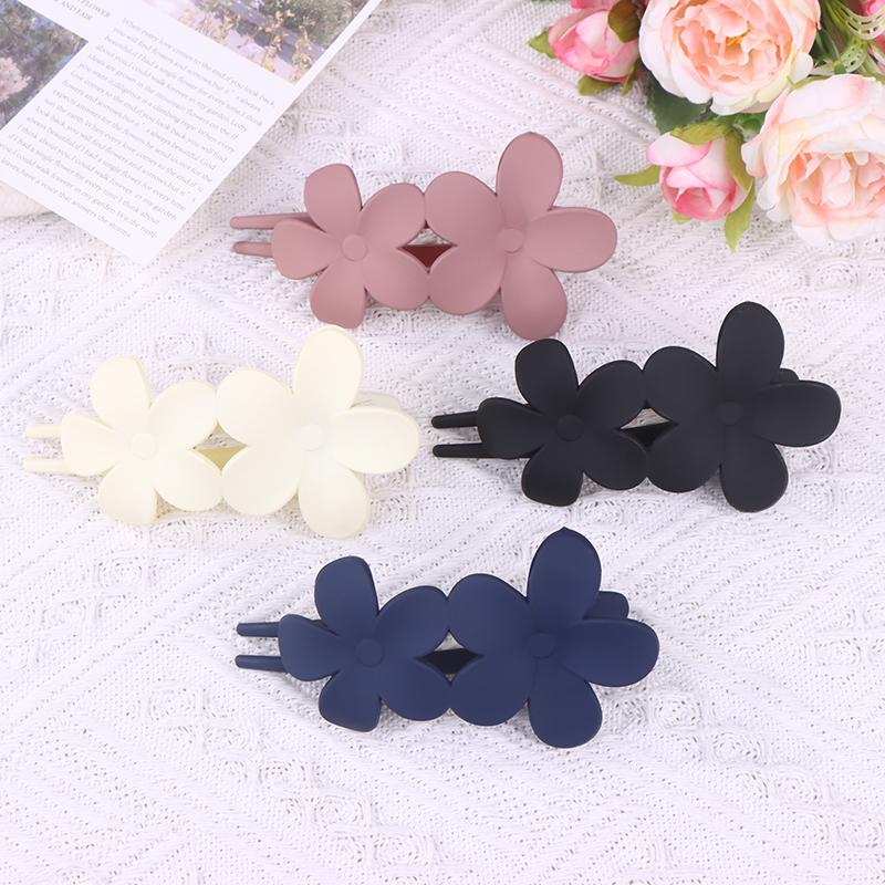 4Pcs Flower Hair Clips  Matte Black Floral Hairpins Hair Claw Clips Non-Slip Hair Clamps Grab Elegant Hair Accessories