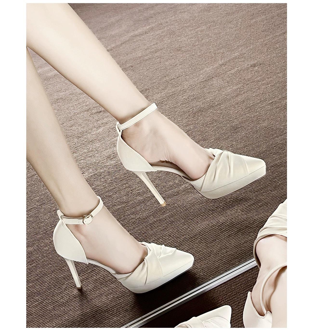 

New niche design pleated pointed one-word with waterproof table stiletto high heels women s beautiful not tired foot sandals 40