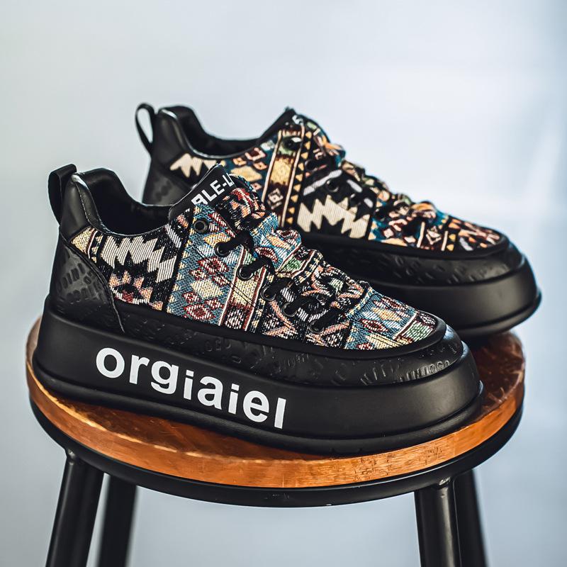 

Модная мужская обувь 2025 Весна Осень Новая мода Удобная обувь для увеличения роста Повседневная обувь Винтажные дышащие нескользящие кроссовки на платформе 39 чёрный