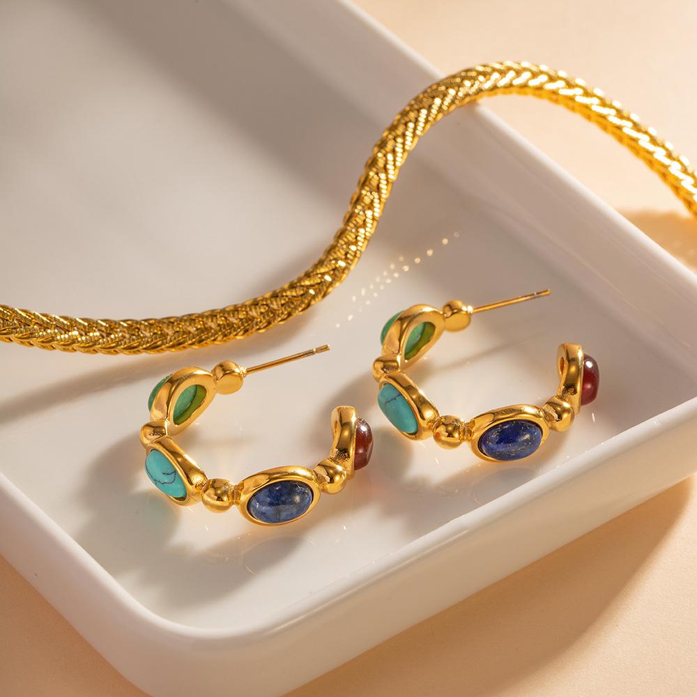 18K Gold-Plated Stainless Steel C-Shaped Earrings with Natural Stone - Fashionable and Versatile.