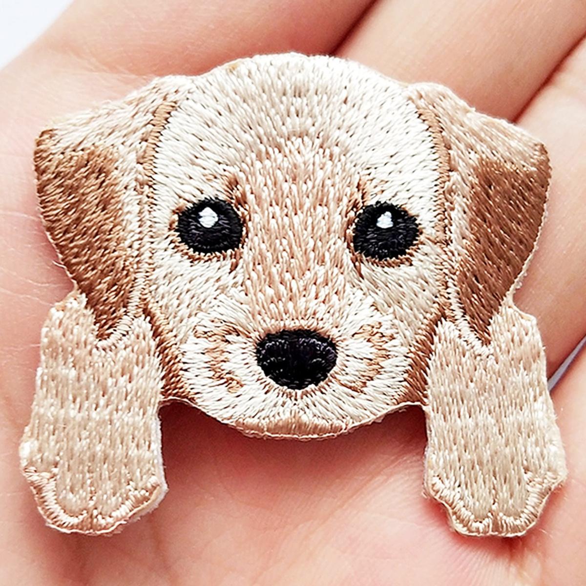 

Chic & Easy-Apply Black Cartoon Puppy Embroidery Patch: Iron-On/Sew-On for Fashion Upgrade & Repair - Instant Style золотий