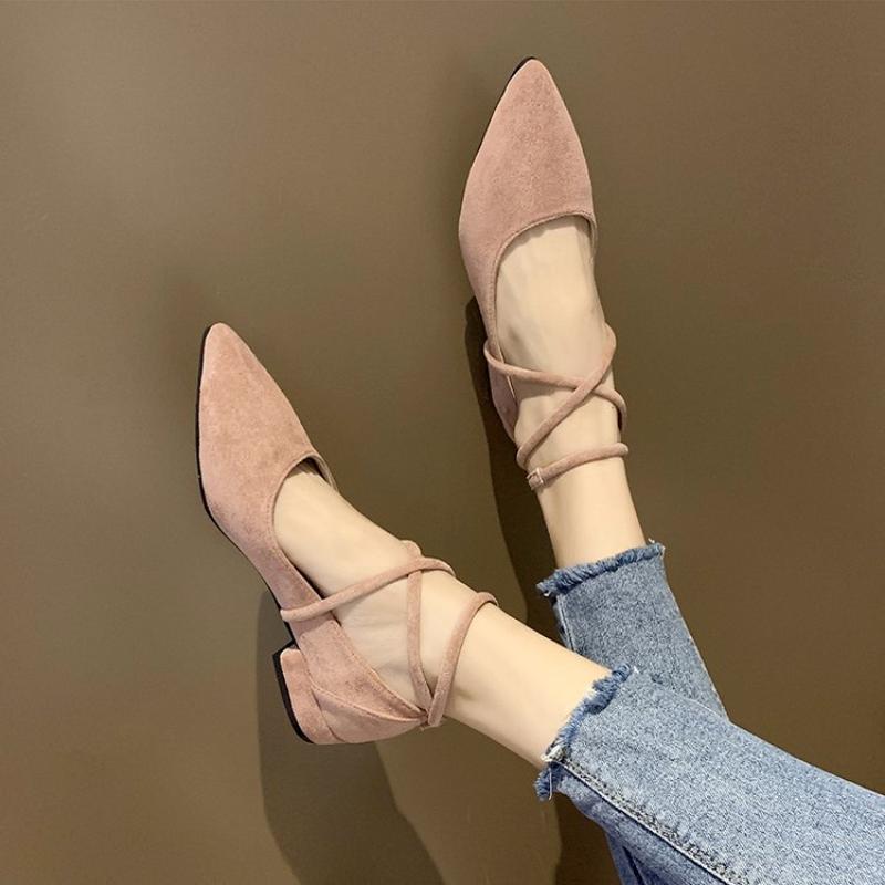 Black Ladies Shoes Strappy Pointed Toe on Sale Women's Closed Sandals Summer 2025 Comfortable Vip Vintage New Breathable Fashion