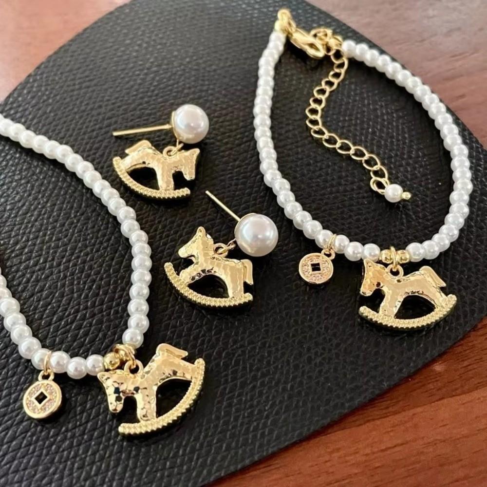 Pearl New Year Horse Earrings Pony Trojans Earrings Luxury Zircon Horse Pendant Necklace Wedding