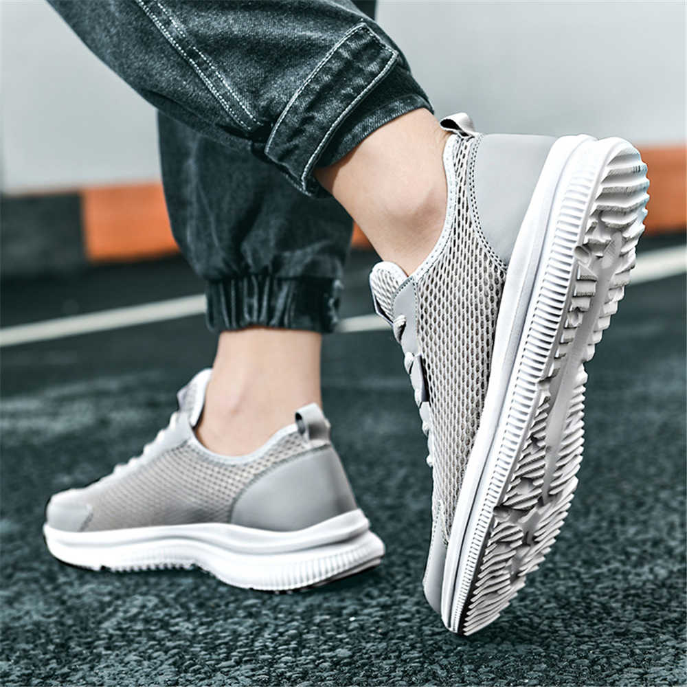 Fashion Flat Sole Quick Drying Loafers Men Luxury Brand Training Men Tennis Shoes Sneakers Sports Shoes Man Athletic Designer