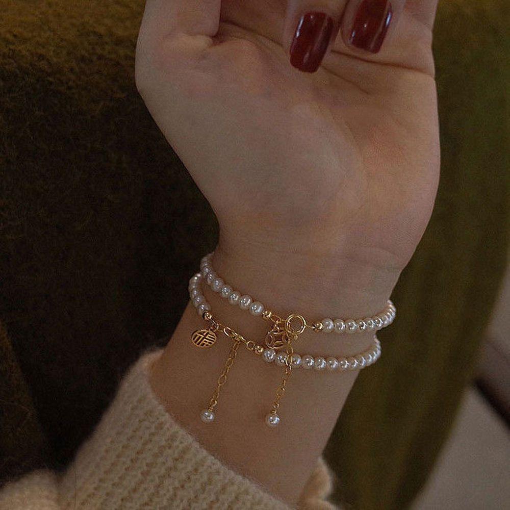 Retro Temperament Baroque Pearl Pendant Good Luck Hand Chain Korean Style Bracelet Women Bracelet