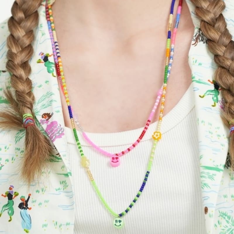 BONBEAU Kitsch motives charm beads knot Necklace Kitsch smile teddy bear charm beads thread necklace knot necklace