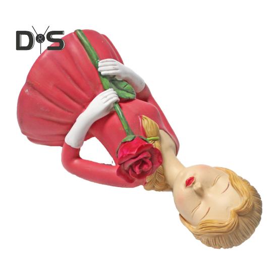 Statuetta di Ragazza che Tiene Rose in Resina Lavorata a Mano Ragazze Fiore Statua da Tavolo per Casa Ufficio Centrotavola