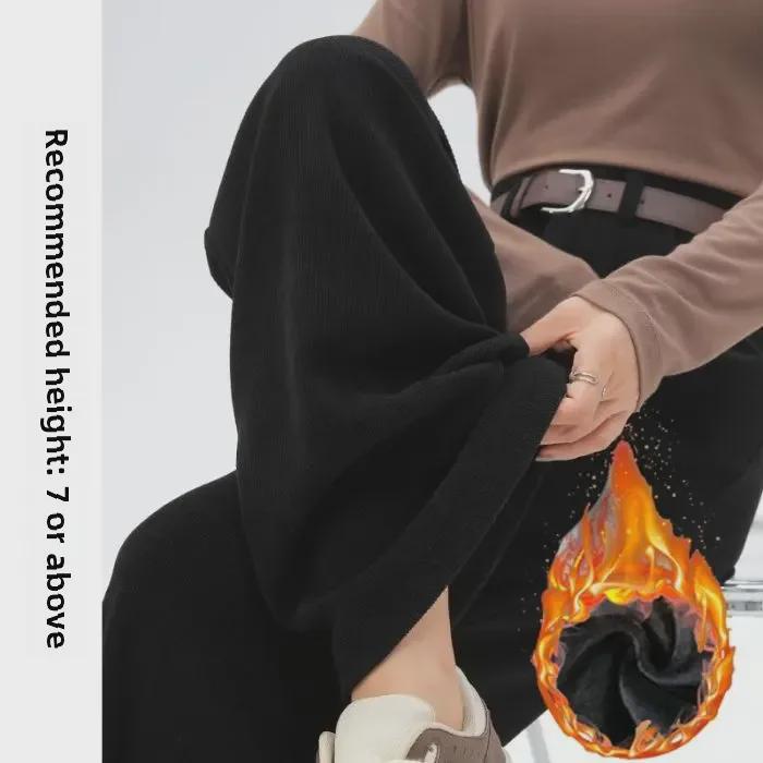 

Женские вельветовые брюки с высокой талией и широкими штанинами — коллекция осень/зима 2024 г. 3XL