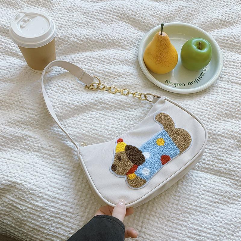 Fashionable Medium Sized Square Handbag With Soft Construction And Chic Design белый