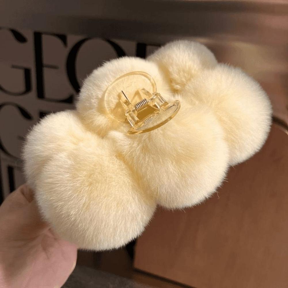 

Plush Hair Claw Clip Large Fluffy Rabbit Fur Ball Hair Clip for Women