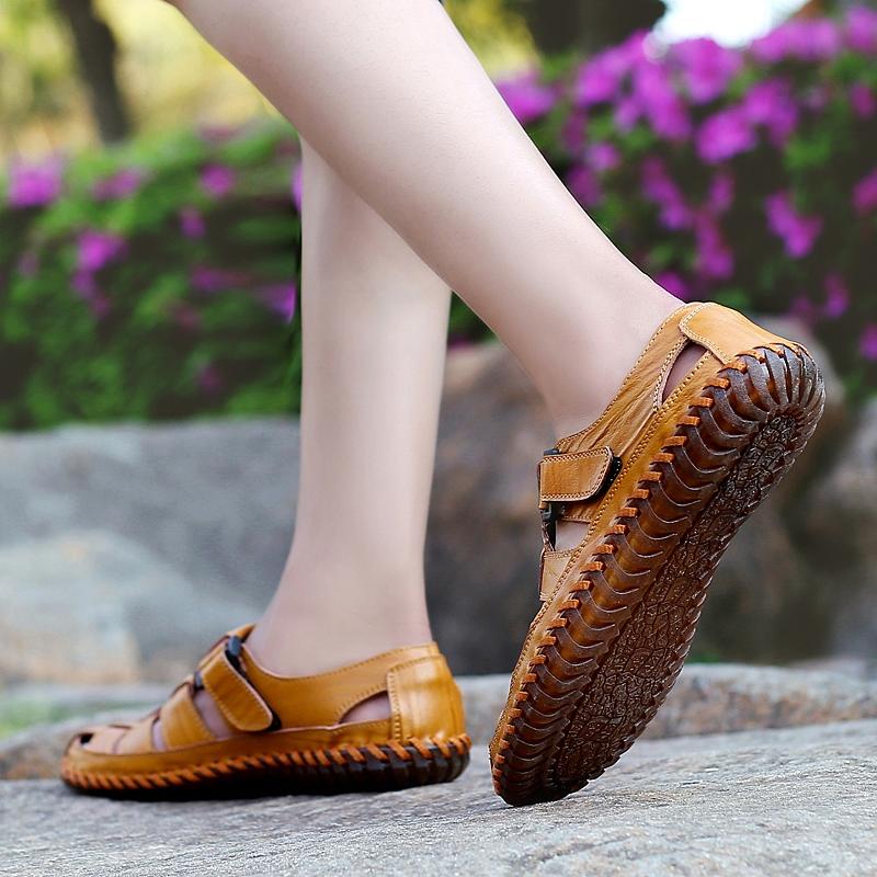 Men Outdoor Hiking Sandals Black Leather Closed Toe Yellow Beach Shoes Wide Handmade Sandals Plus Size for Father