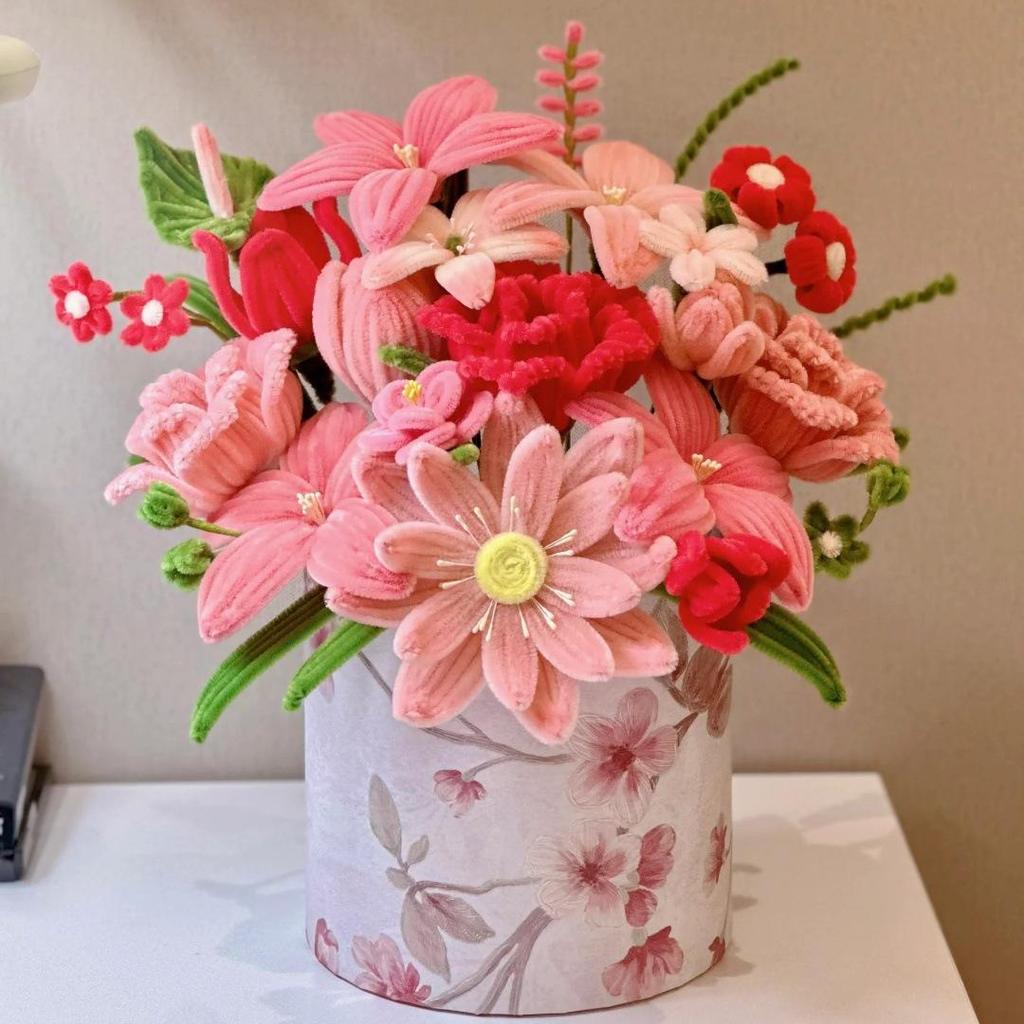Handmade Pipe Cleaner Rose Bucket Bouquet - DIY Kit & Finished Product for Girlfriends & Best Friends
