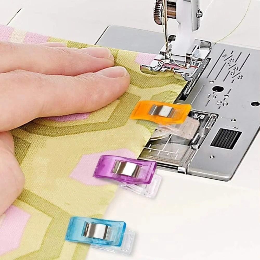 30PCS Multipurpose Sewing Clips Plastic Mini Knitting Clips Crocheting Clips Sewing Supplies