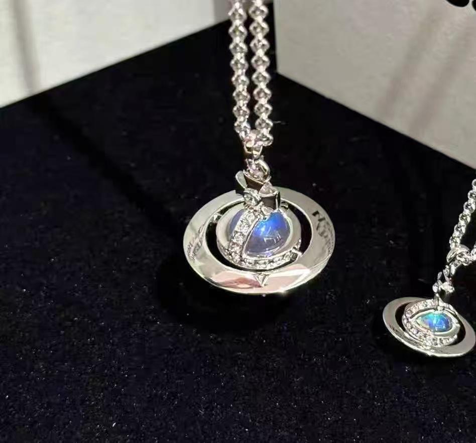 Náhrdelník Empress Dowager Aurora Laser Style Orb s průsvitným designem planety