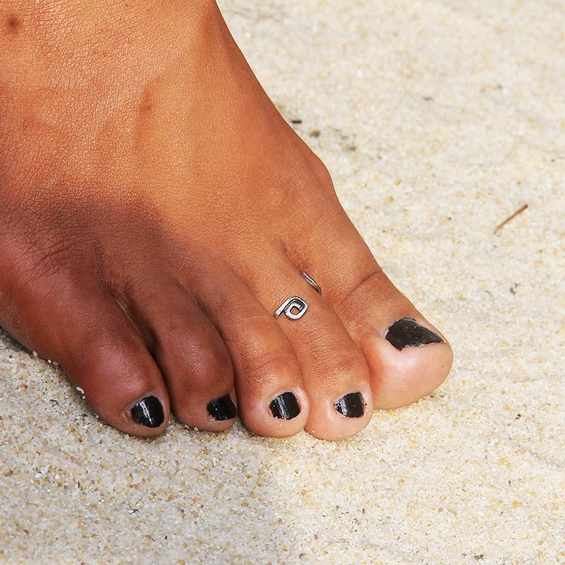 2PCS Fashion Simple Retro Crown Toe Ring for Women Fashion Europe Style Beach Foot Jewelry