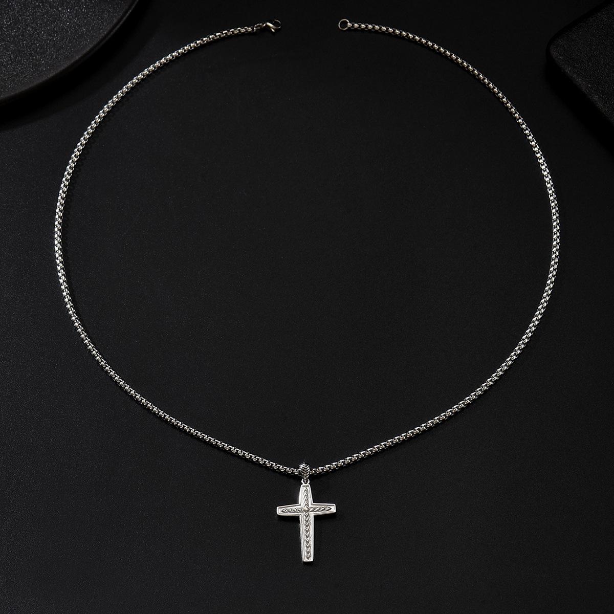 European American Trendy Retro Cross Necklace Made Of Antique Titanium Steel Cuban Chain Pendant Unisex Hip-hop Neck Accessory Men Women