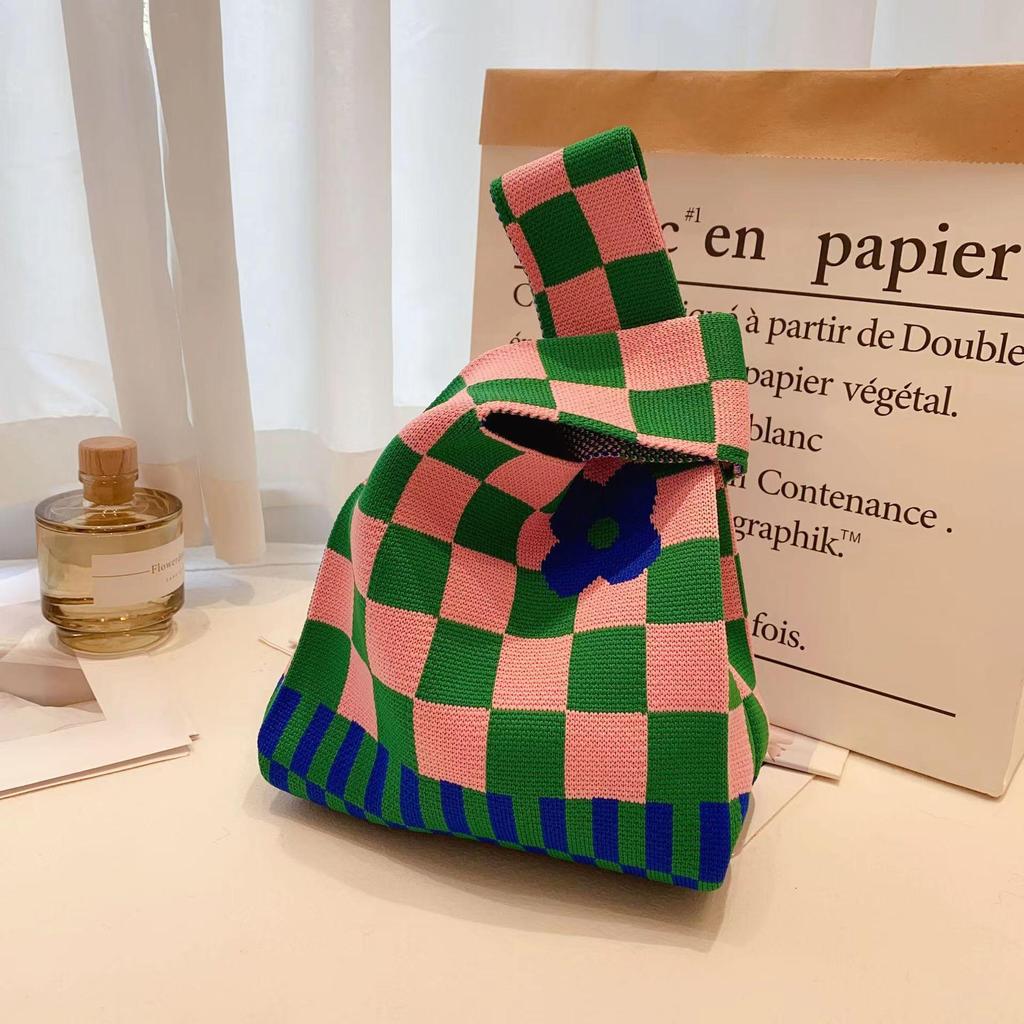 Trending Knitted & Woven Bags: Stylish Handbags, Ladies' Totes, Fashionable Ins Bags, and Souvenir Bags