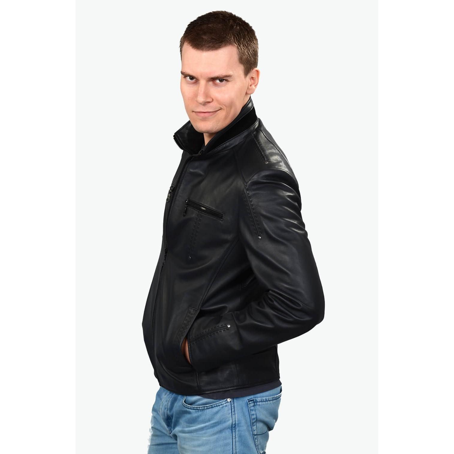 

Черная кожаная куртка Tirex