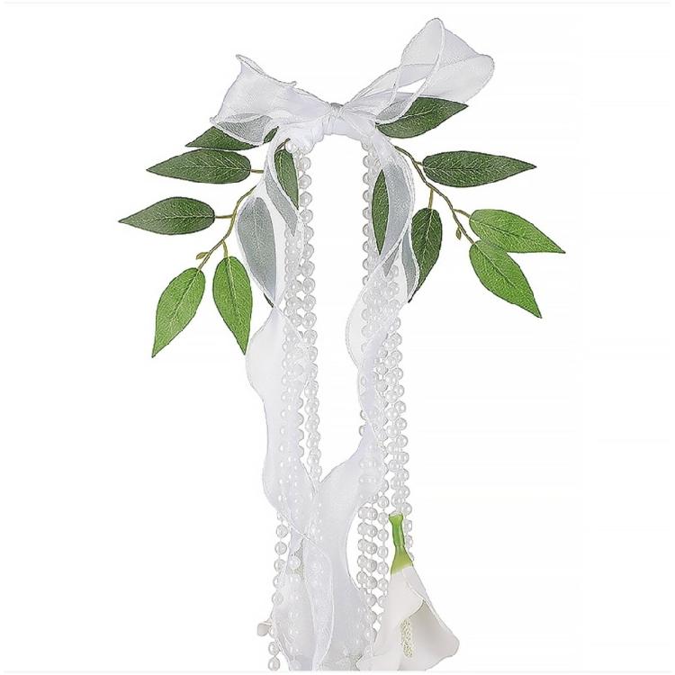 Stylish White Calla Lilies And Pearls Bridal Bouquets Photo Shoot Accessories For Wedding Parties And Sophisticated Decors
