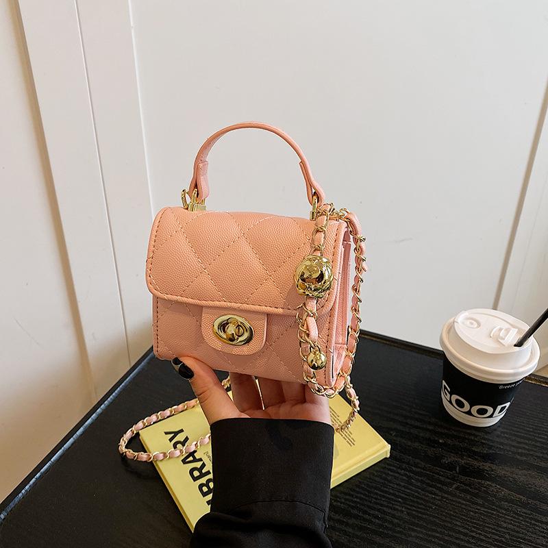 Rhombus chain bag women's spring and summer new high-end niche portable small square bag fashion messenger bag