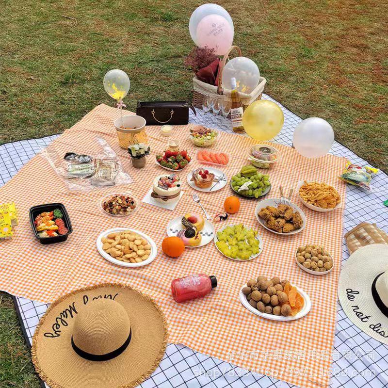 Yellow picnic mat outdoor tablecloth camping floor mat moisture-proof fabric mat anti-thickened picnic floor mat household picnic cloth