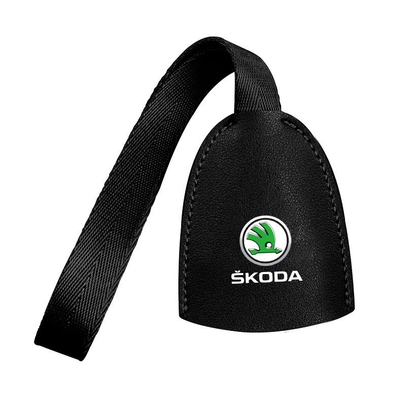 1/2pcs Leather Car Seat Back Hooks Portable Hanging Bag Rack for Skoda Octavia Enyaq Rapid Karoq Derivati Fabia Kodiaq Kamiq Superb Yeti