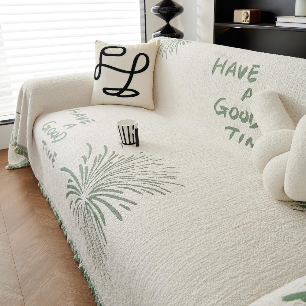 

Полубархатный чехол для дивана Высококачественный Легкая Роскошь Осенне-зимний Чехол для дивана Универсальный Коврик Полностью Закрывающая Ткань Плед 180X130