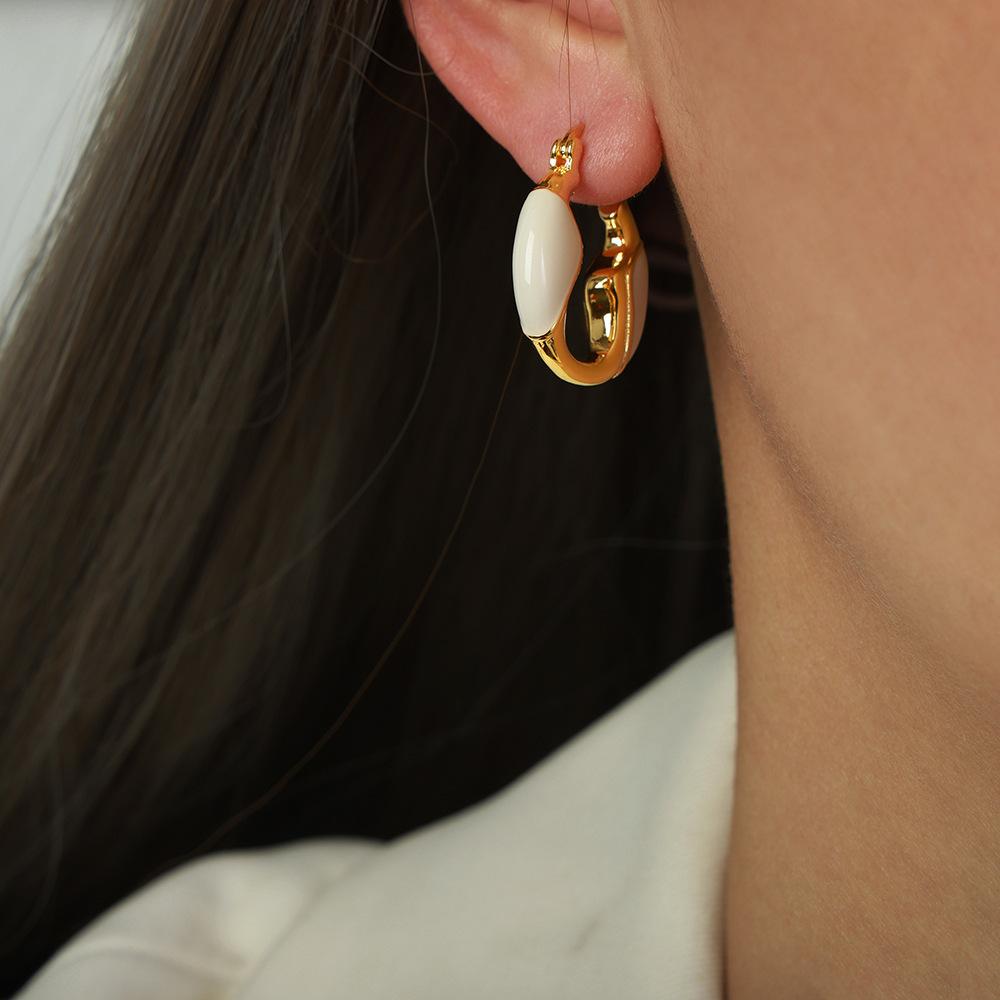 Hong Kong Style Weight Color Glaze Creative Earrings Niche Design Hollow U-Shaped Ear Buckle Trend Personality Geometric Stud Earrings
