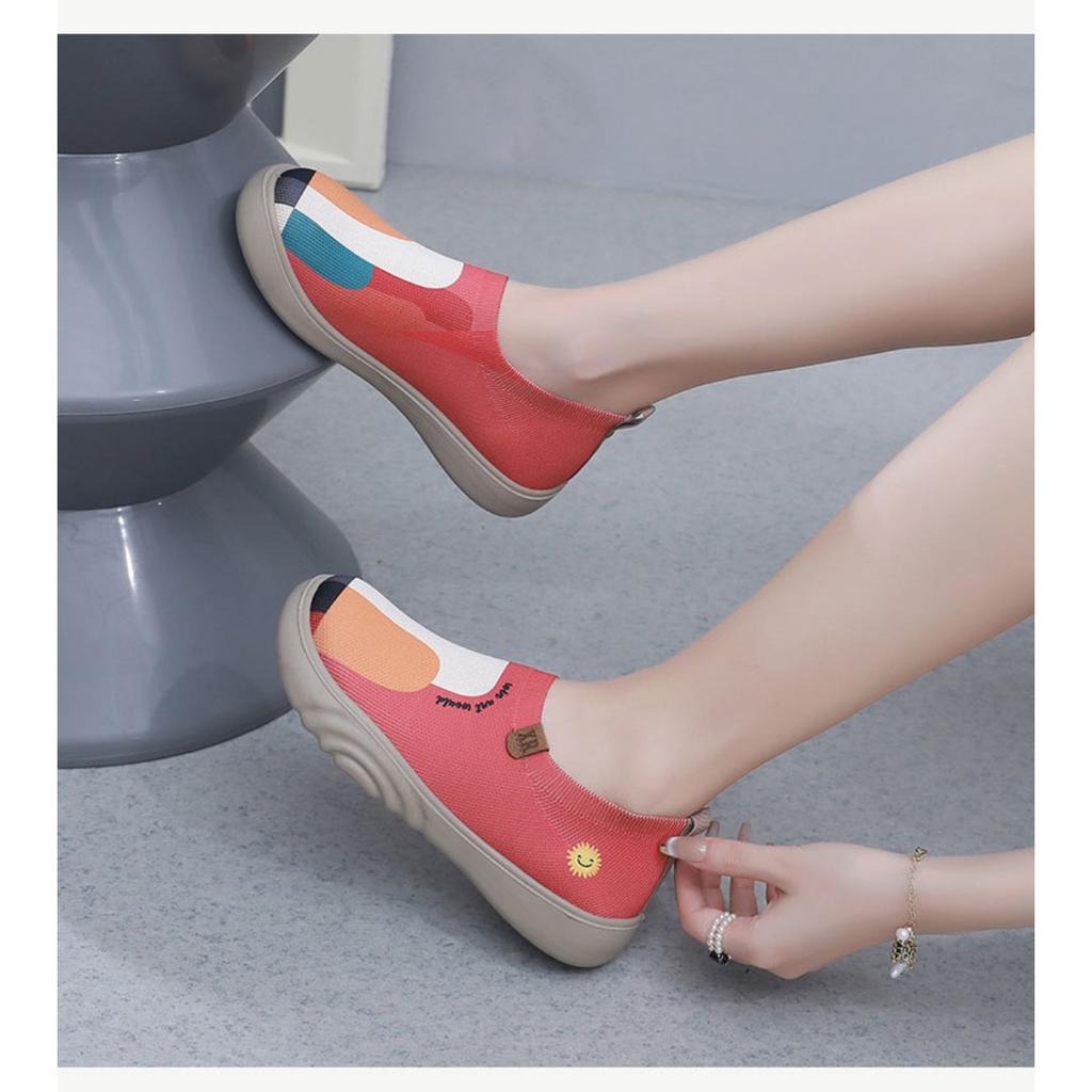 Zapatos de tela informales con tejido de mosca, deportivos, pintados, sencillos, transpirables, de suela suave, con estribos de moda para mujer.