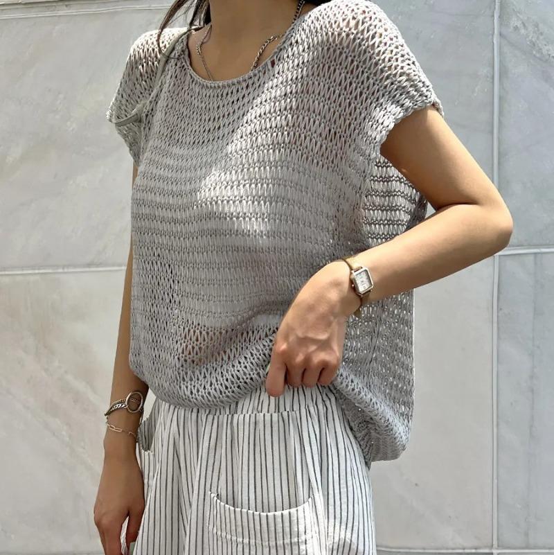 Summer Knitted Short Sleeve Loose Casual T-shirt Women Fashion Thin Minimalist Hollow Out Round Neck Tshirts Woman Elegant Slim Fit Tee Shirt 26323