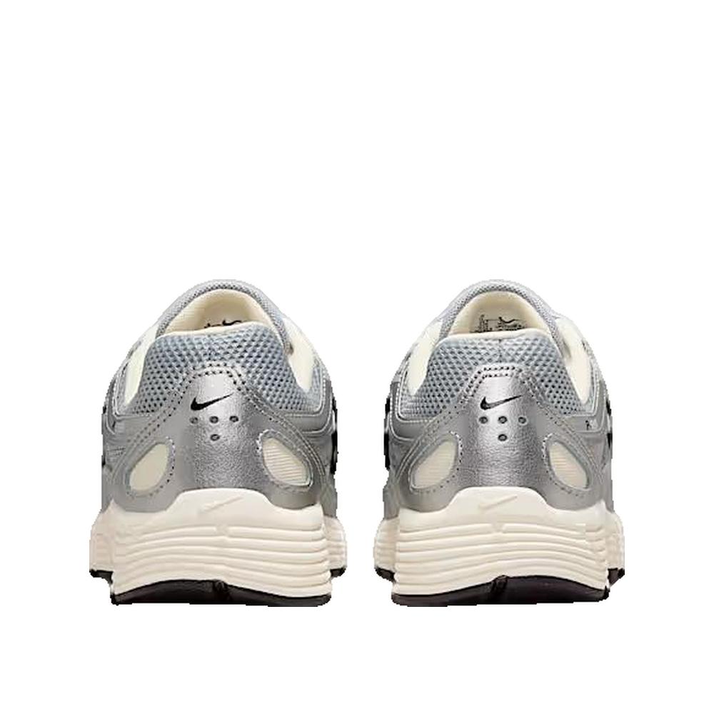 Sport Shoes Nike P-6000