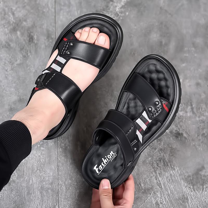 

2025 summer sandals men s breathable plaid splicing trendy casual leather beach shoes men s sandals dual-purpose explosion 44